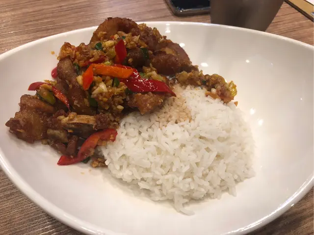 厚切椒鹽豬扒飯