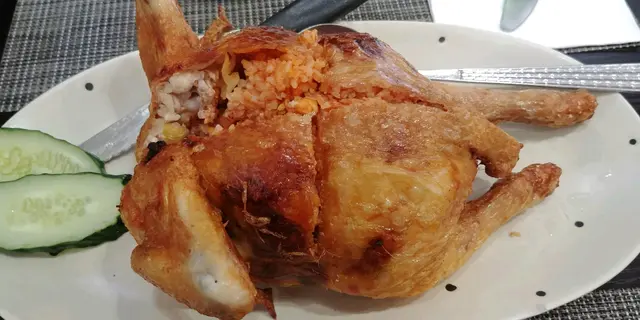 雞皮好脆, 雞肉好嫩👍
