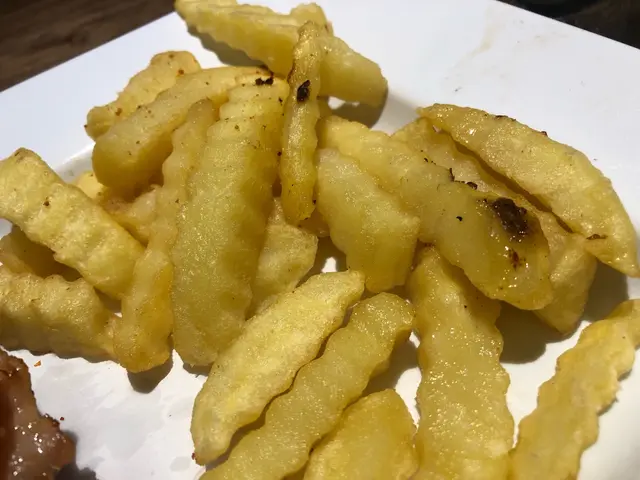 全部是油浸似的，一點也不脆，咬落成口油