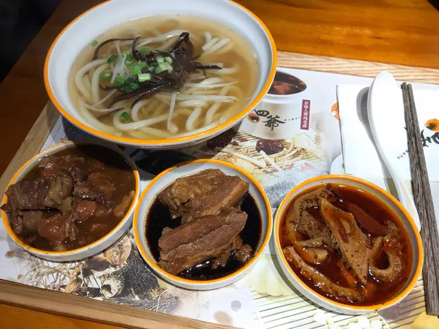 特別嘅麵唔使加錢