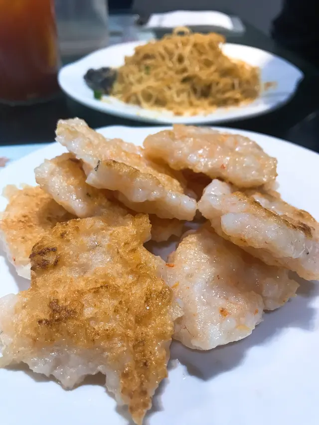 有少少油, 但係好足料