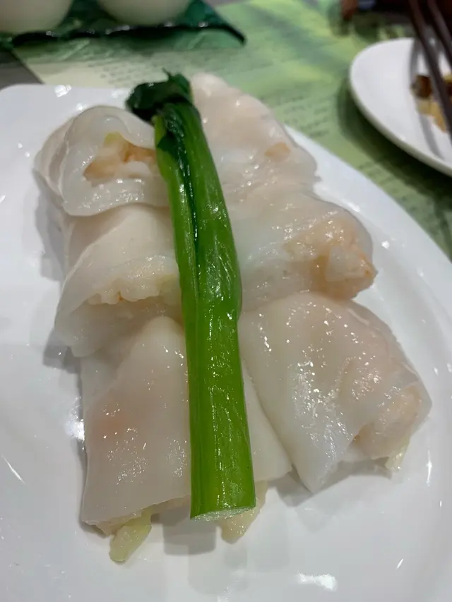 活拆生剝鮮蝦腸