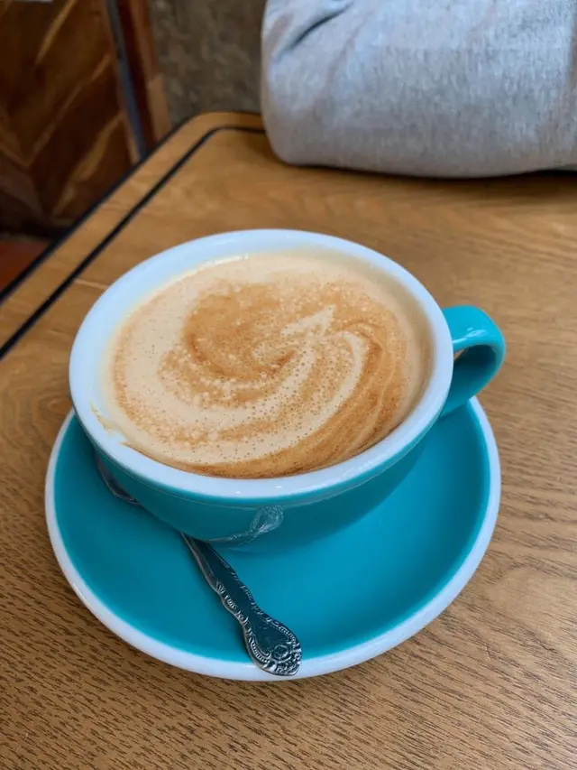 Flat  White  Large