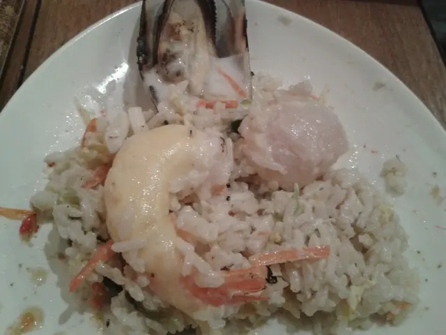 溶岩椰青海鮮焗飯