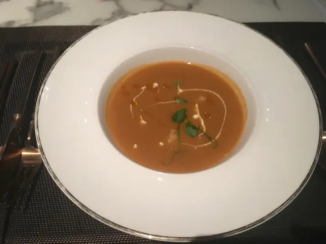 花膠螺頭片波士頓龍蝦湯