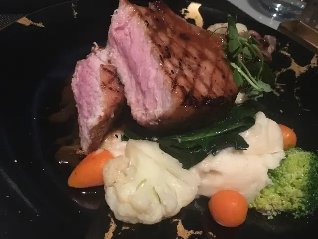 香煎西班牙伊比利亞黑毛豬