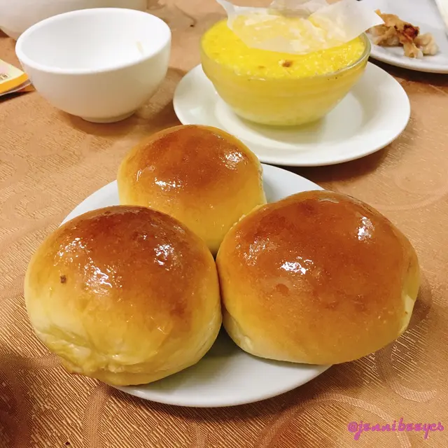 酥皮焗叉燒餐包