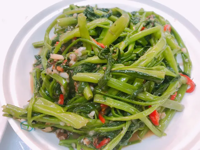 馬拉盞炒通菜