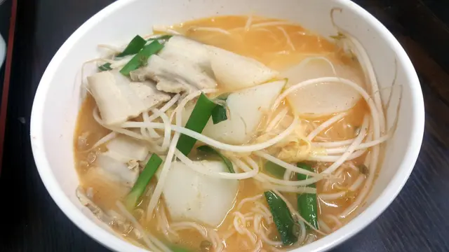 豬腩肉蘿蔔米粉