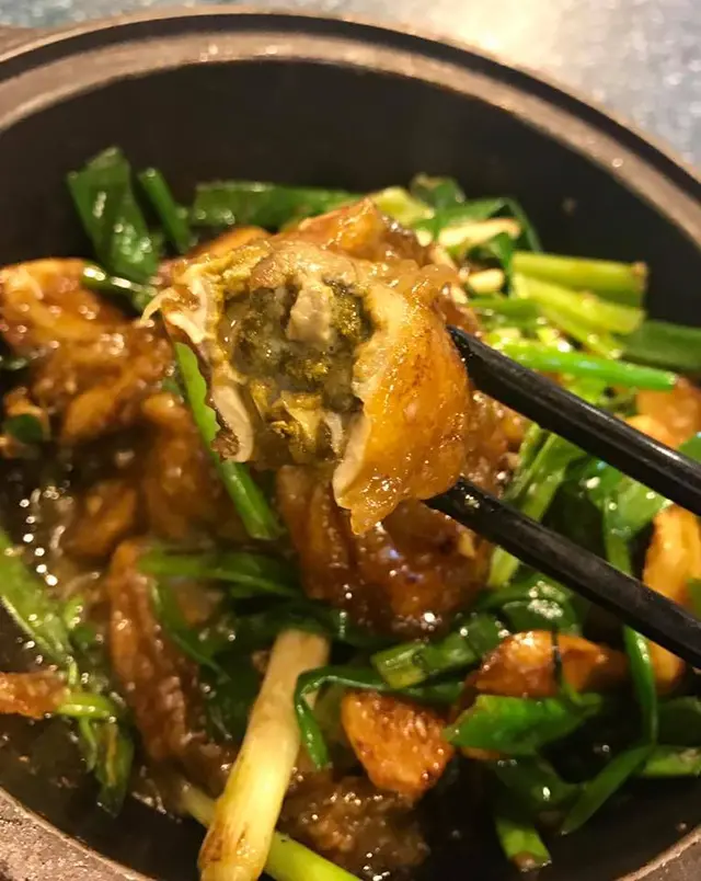 薑蔥生蠔煲