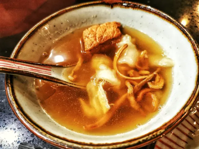 花膠響螺燉豬展