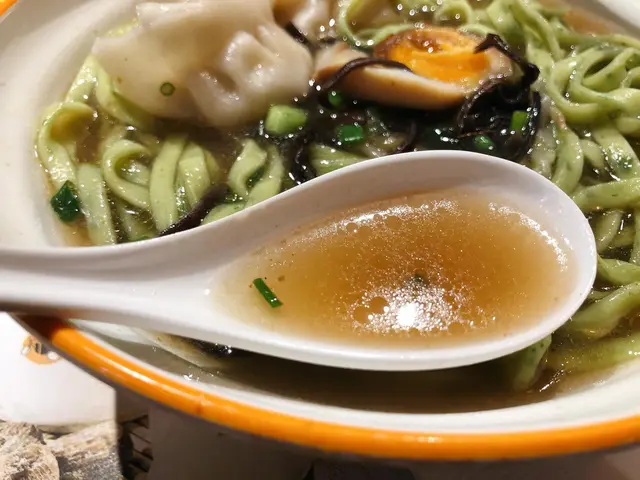 傳統牛骨湯底