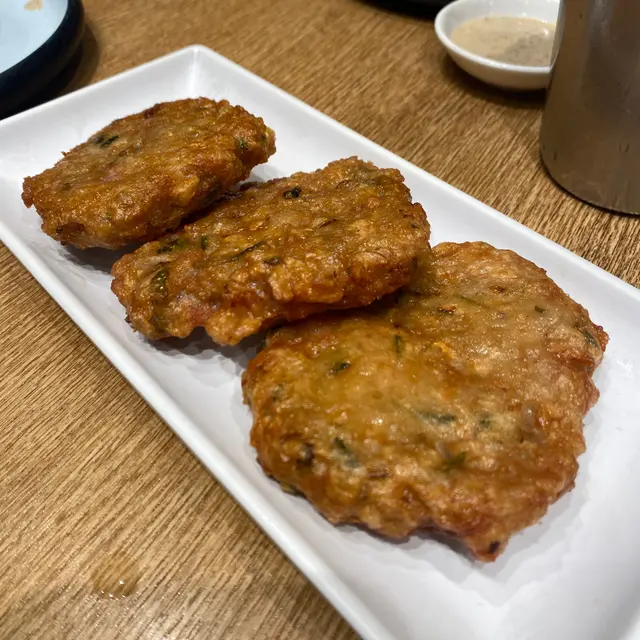 蓮藕煎鯪魚餅