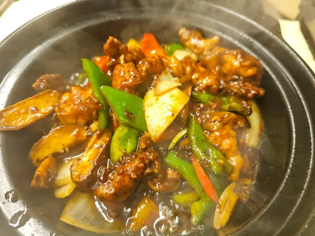 美味辣雞煲