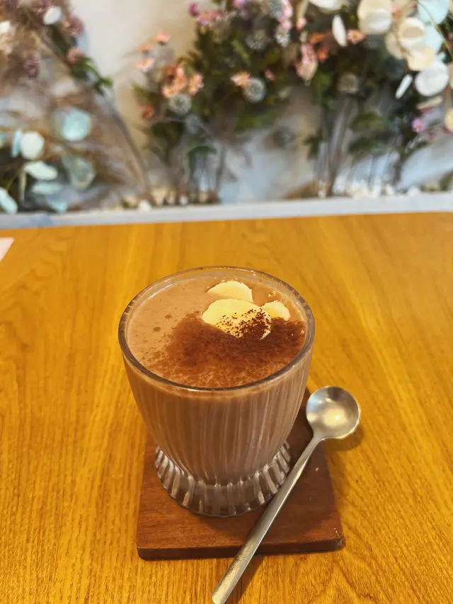 是日水果乳酪杯