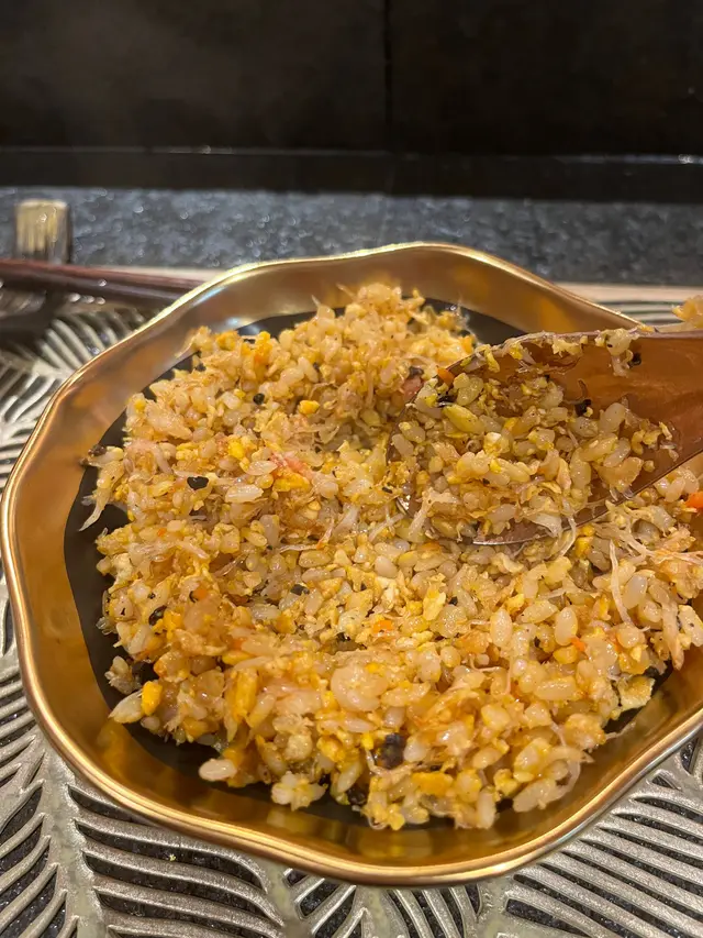 黑松露蟹肉炒飯