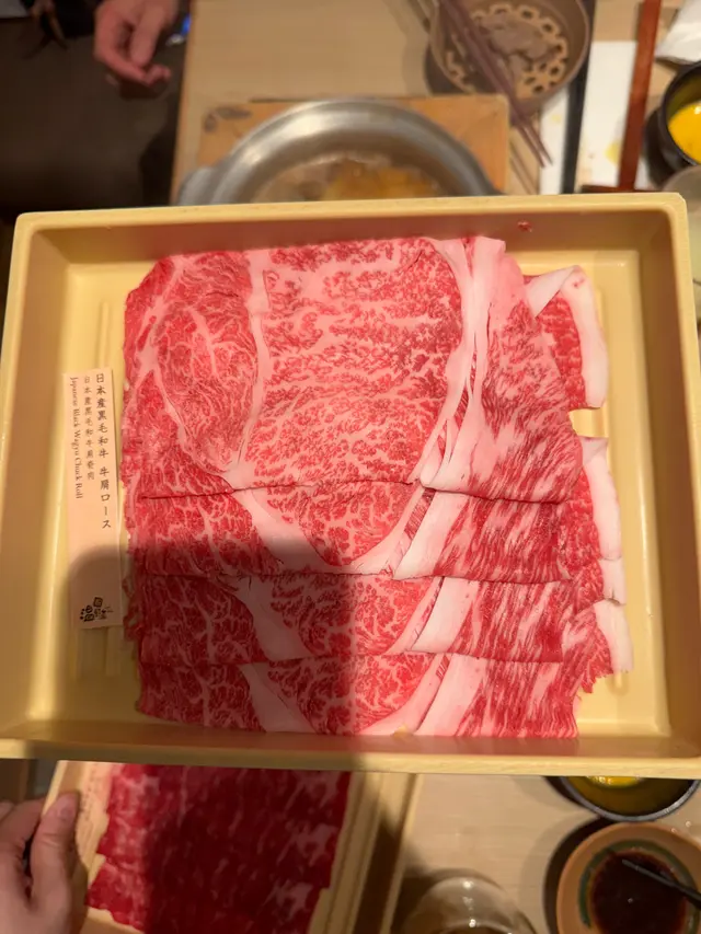D餐黑毛和牛肩隻肉