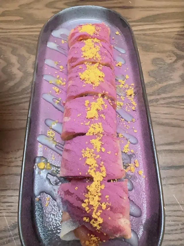 髒髒鹹蛋黃芋泥蛋餅