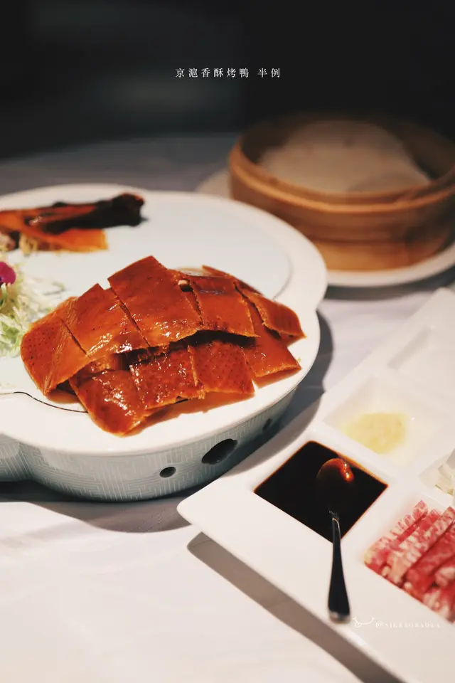 這裡的招牌菜～這裡是半份的份量～鴨皮十分酥脆，好好吃！