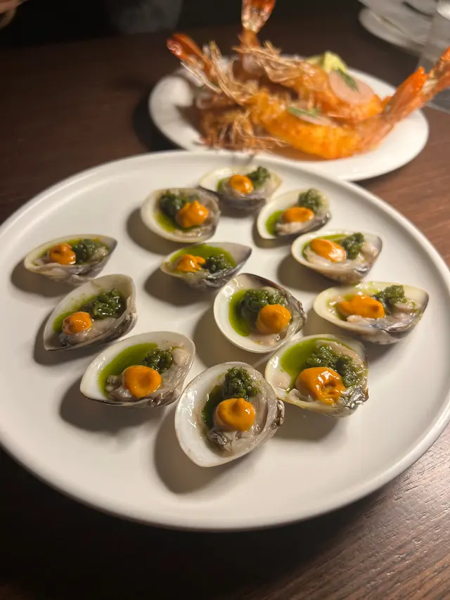 採用新鮮蜆非常鮮甜,每隻加咗少少日本青椒醬非常惹味