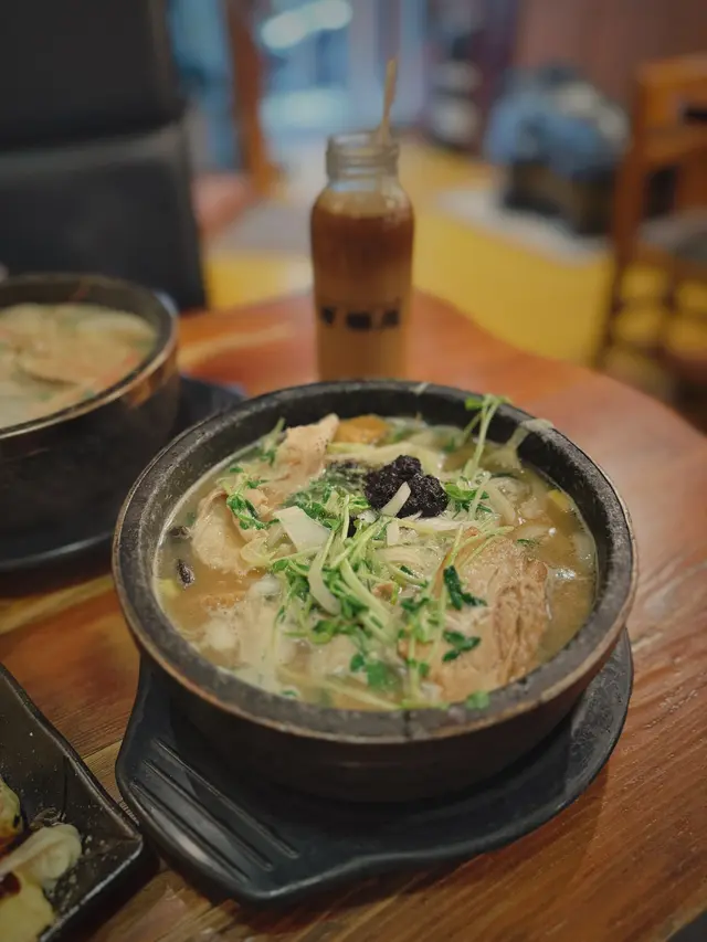 三味豚手打烏冬