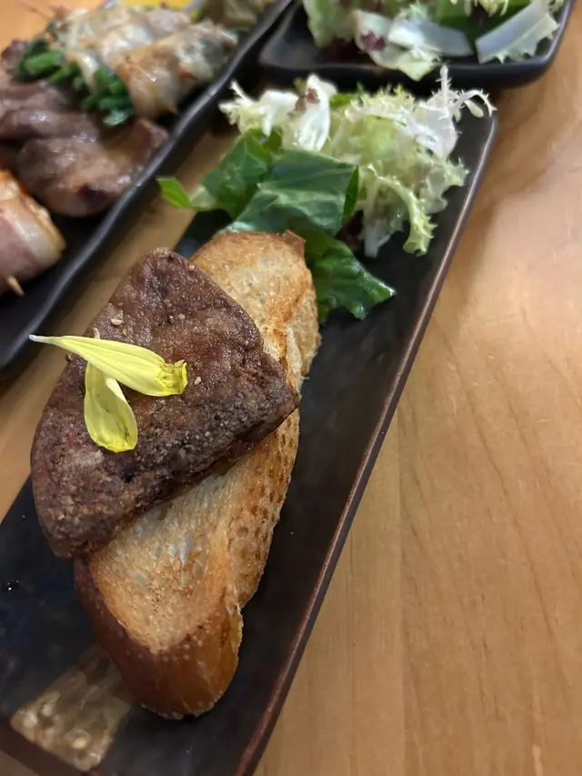 鵝肝多士