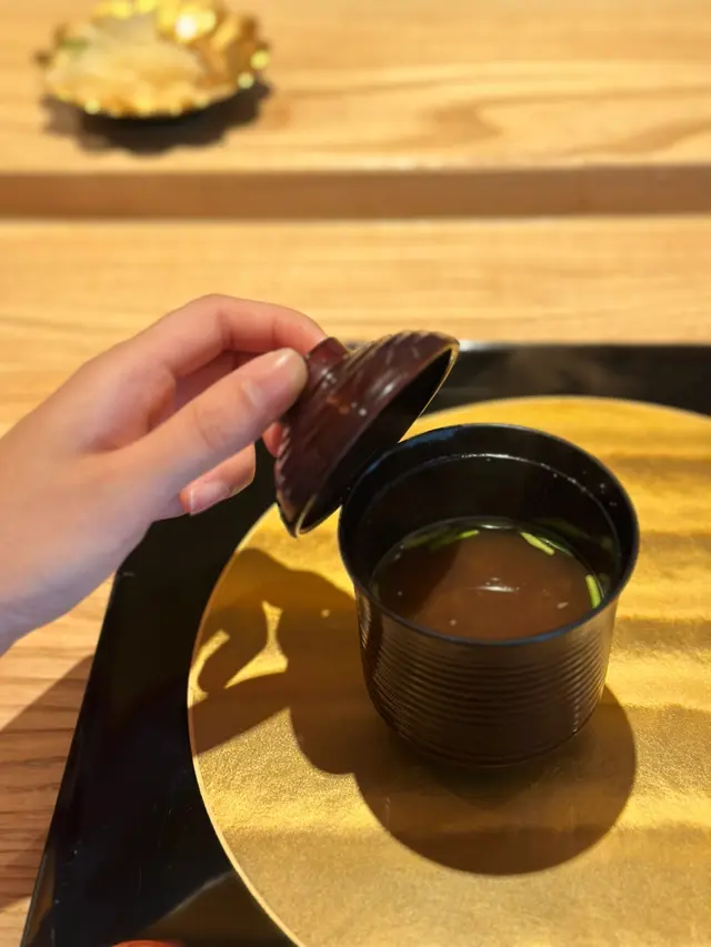龍蝦赤麵豉湯