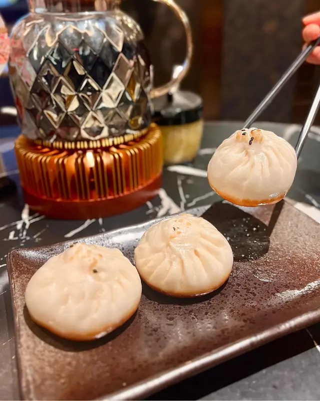 上海黑豚肉生煎包