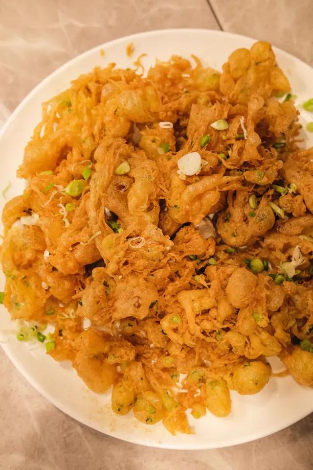 好大份,蠔仔大大粒,味道唔錯。蛋漿同平時食開嘅有啲唔同,炸得比較鬆化,食得多都唔會飽,唔洗留肚食其他野😝