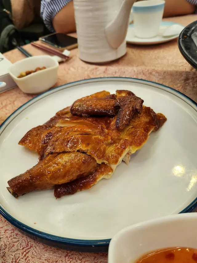 燒春鷄的size, 皮不夠脆也沒有肉汁