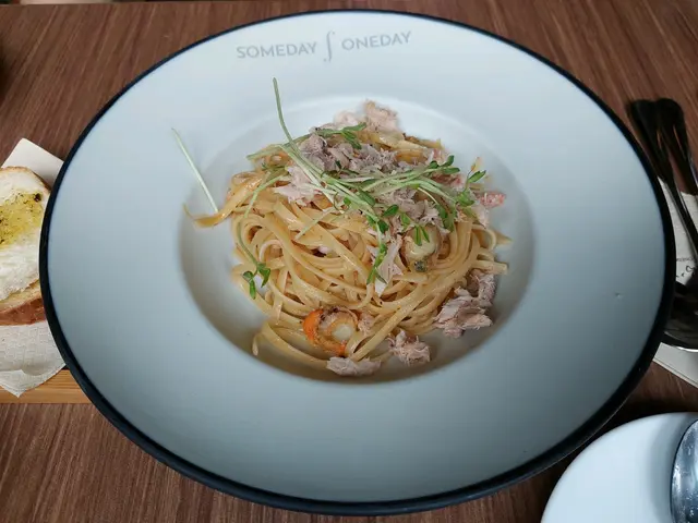 法式蟹肉蝦膏汁扁意粉