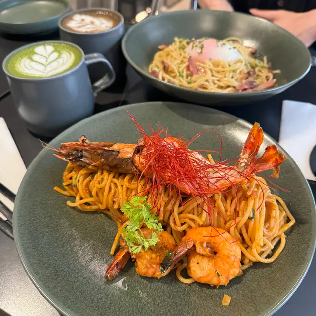 Grilled Prawns Spaghetti