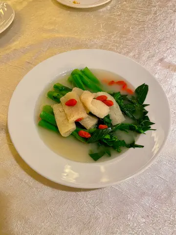 浓汤竹笙杞子时蔬