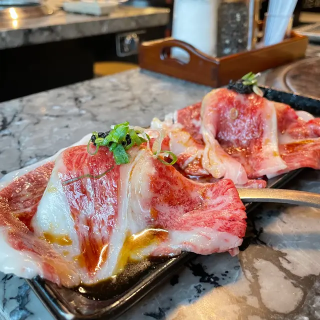 日本A5和牛黑松露炙燒壽司