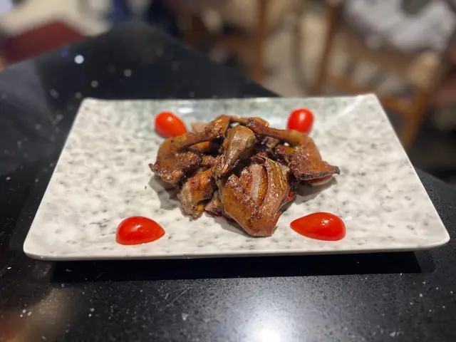 低溫去骨燒乳鴿