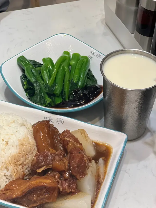 柱候牛筋腩飯餐