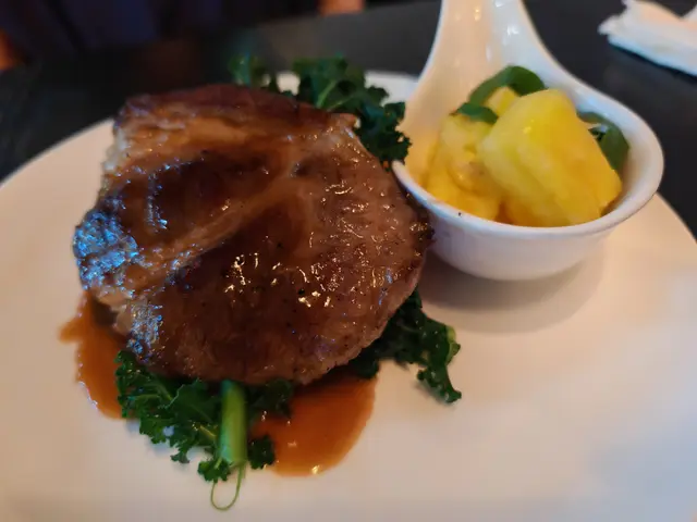 橡果級黑毛豬肉