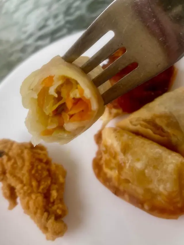 小食拼盤摩天輪:素春卷