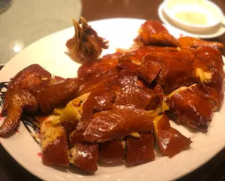 當紅脆皮龍崗雞