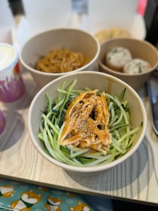 麻醬手撕雞粉皮