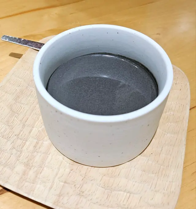 黑芝麻奶凍