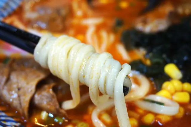 安格斯牛肩胛蕃茄濃湯烏冬