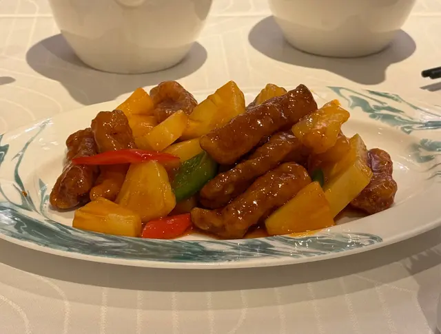 菠蘿咕嚕肉