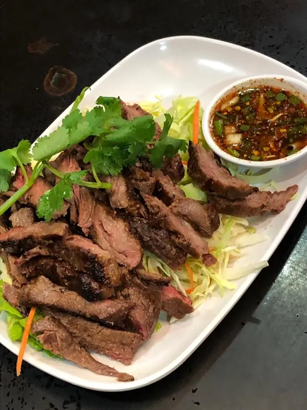 抵食夾大件，牛肉嫩滑又惹味