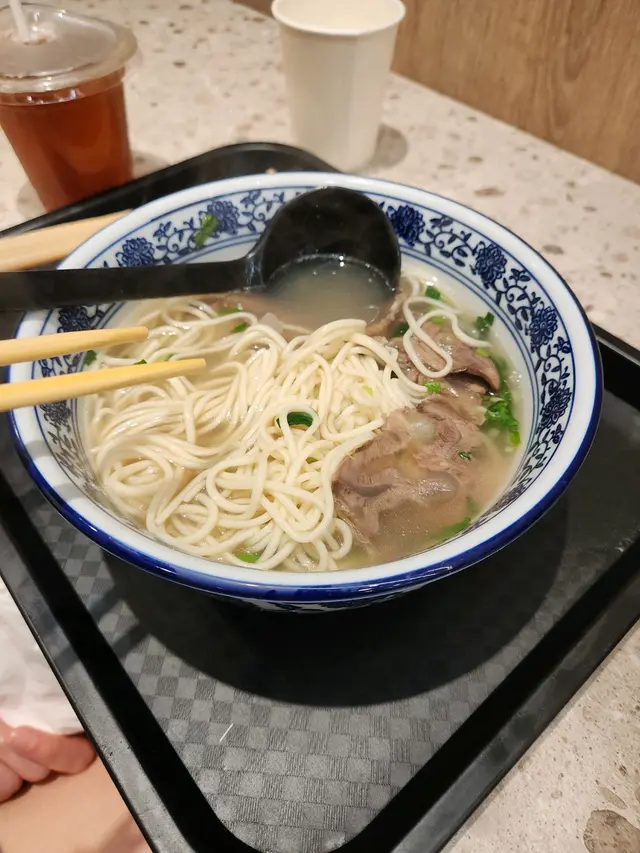 蘭州清真牛肉麵