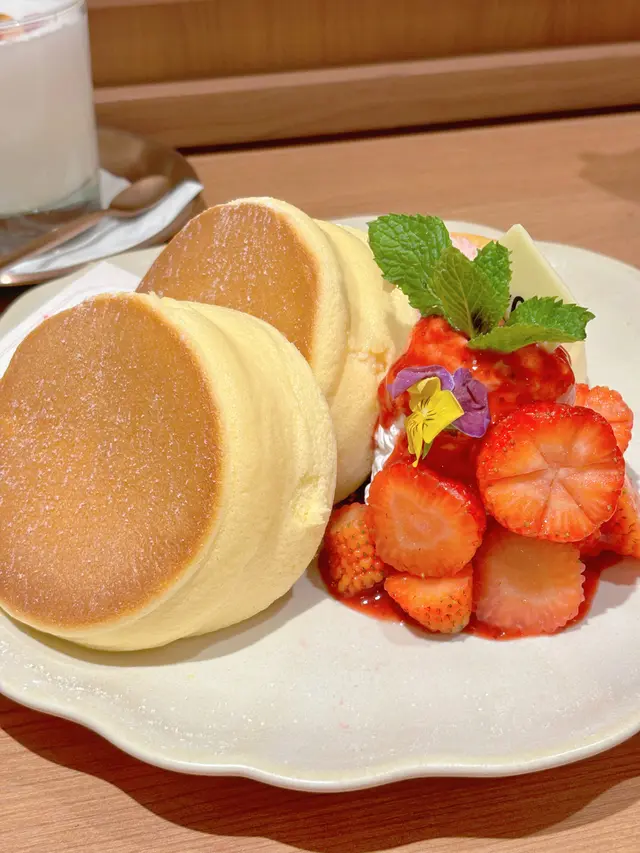 士多啤梨慕絲梳乎厘