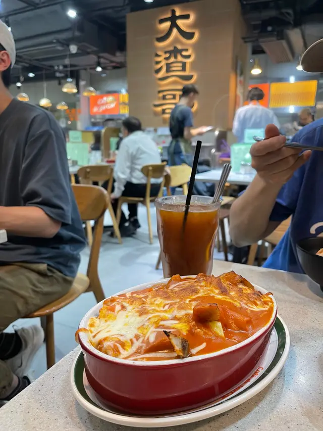 鮮茄鳳梨／菠蘿焗豬扒飯