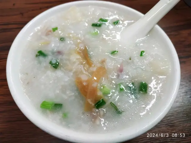 荔灣艇仔粥
