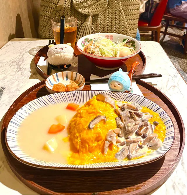 忌廉真菌蛋包飯 Creamy Mushroom Omurice 🥛🍄🥘 特製炒雜菜