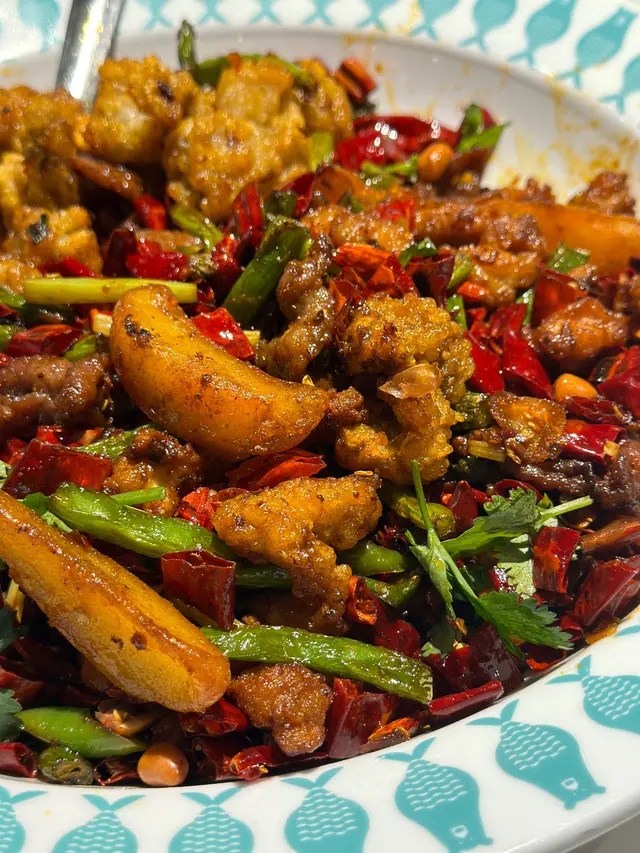 #香港美食 #蕃薯妹周圍食 #姚姚酸菜魚 #美極 #美極鮮辣汁 #豪吉 #豪吉藤椒油 